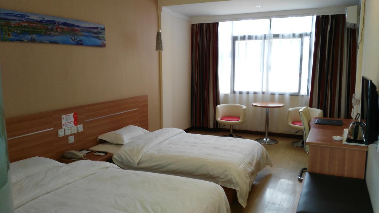 Thank Inn Chain Hotel Henan Xinyang Train Station Gongqu Road Eksteriør billede